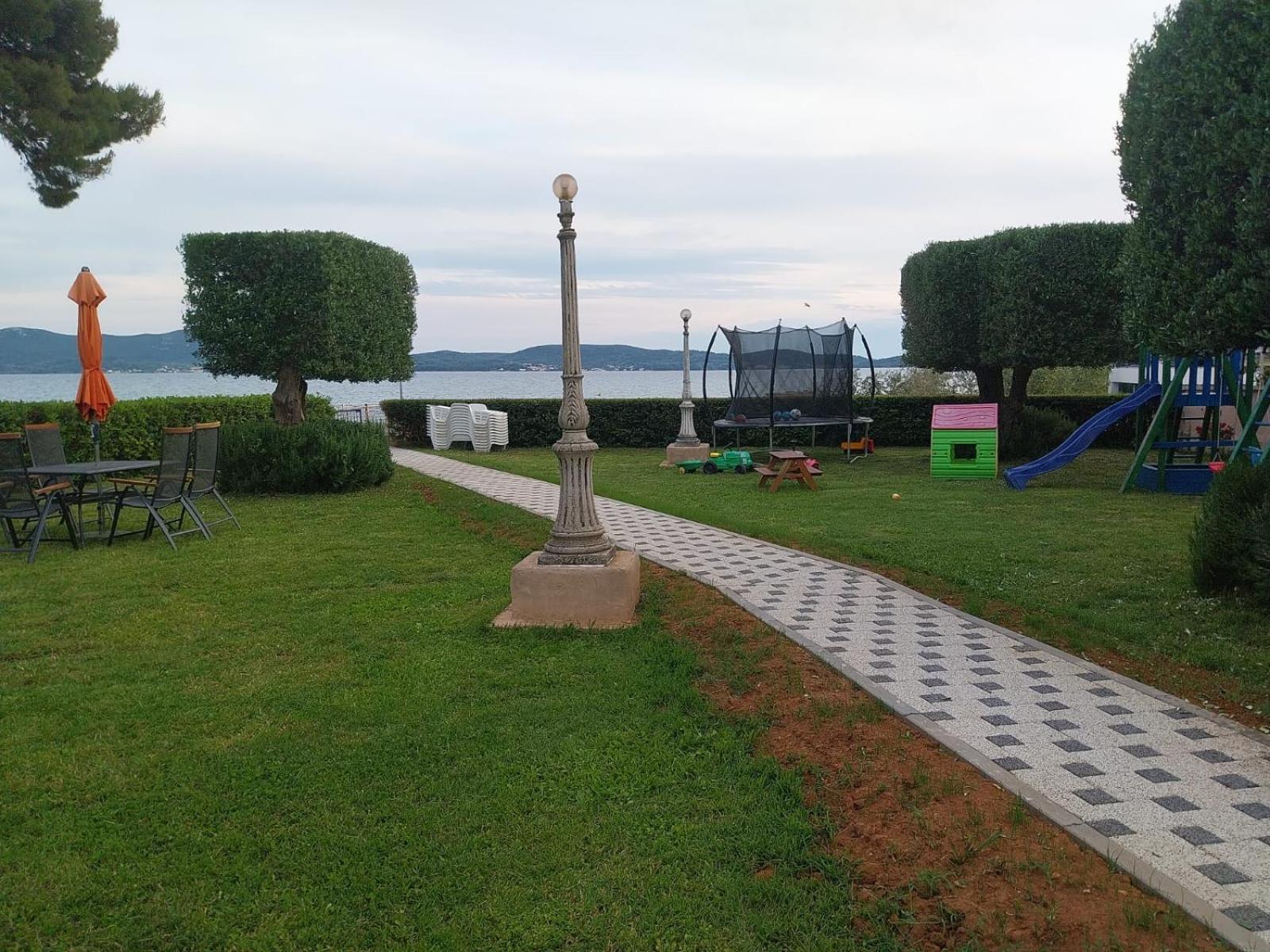 Apartments Becky On A Sandy Beach Without Crowd Sukošan Exterior foto