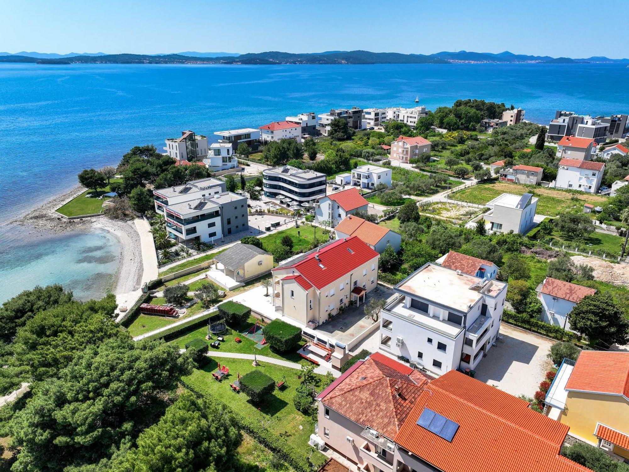 Apartments Becky On A Sandy Beach Without Crowd Sukošan Exterior foto